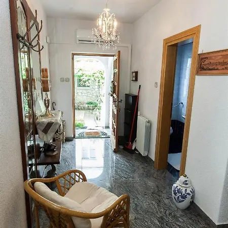 With Parking Space - 11307 Apartman
