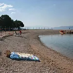 Apartman With Parking Space - 11307 Crikvenica