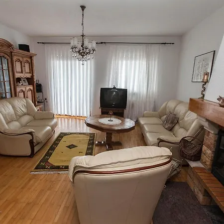 With A Parking Space - 11307 Apartmán