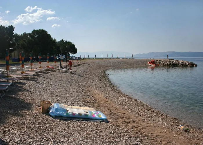 Appartement With Parking Space - 11307 Crikvenica